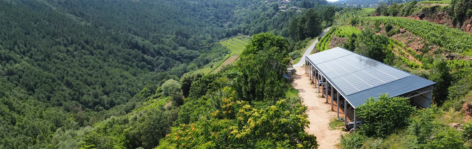 batiment galvanise photovoltaique uniservice