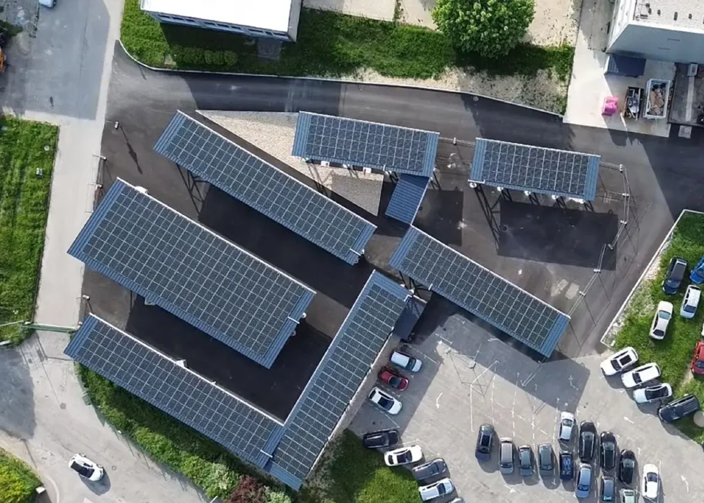 ombriere galvanisee photovoltaique uniservice