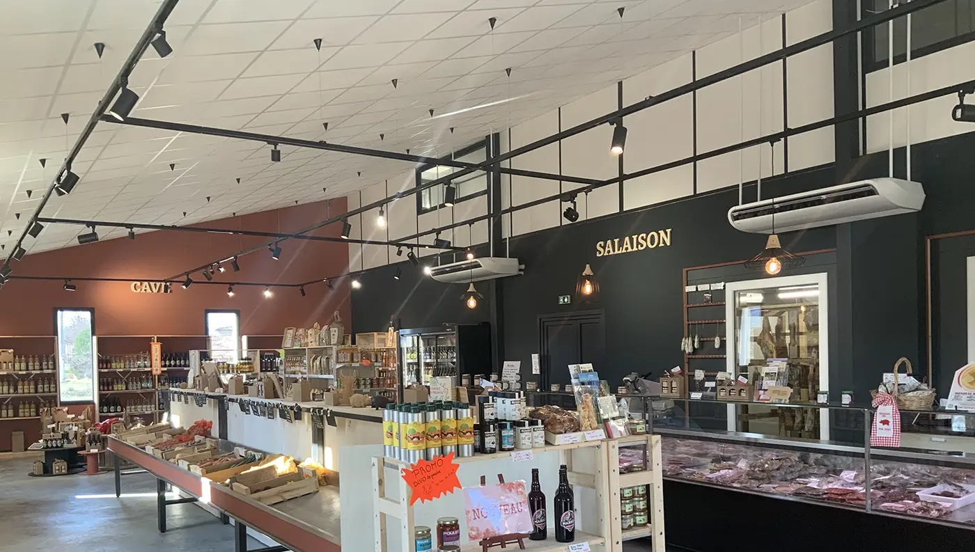 entrepot metallique amenagement hangar uniservice